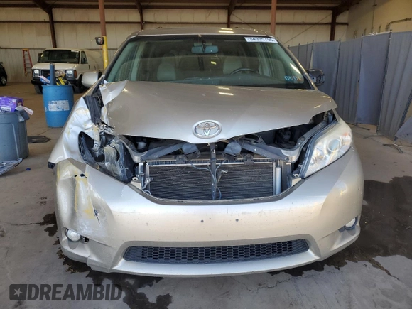 2015 Toyota Sienna Limited with VIN 5TDDK3DC1FS113060, listed as a Copart auction lot 54935795 with 239,139 mi miles and Salvage Title. Bid and sale history available at DreamBid. Image 5.