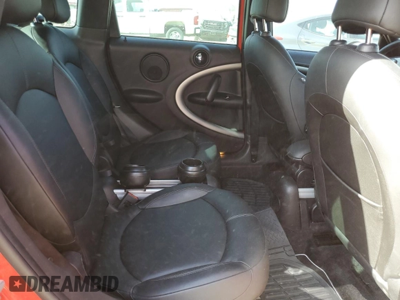 2012 MINI Countryman z VIN WMWZB3C59CWM05511, wystawiony jako Copart lot #49343875 z przebiegiem 29 945 mil mil oraz Szkoda całkowita • Salvage title. Historia ofert i sprzedaży dostępna na DreamBid. Obrazek 10.