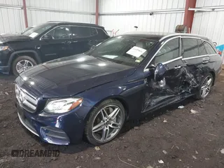2019 Mercedes-Benz E 450 with VIN WDDZH6JB2KA609306, listed as a IAAI auction lot 41619816 with 55,593 mi miles and . Bid and sale history available at DreamBid. Image 6.