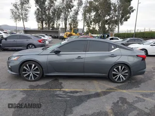 2022 Nissan Altima 2.0 SR with VIN 1N4AL4CV1NN335911, listed as a IAAI auction lot 40942269 with 50,435 mi miles. Bid and sale history available at carsss.com. Image 13.
