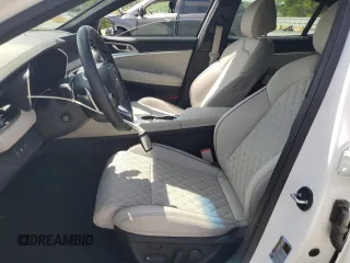 2023 Genesis G70 3.3T z VIN KMTG54TE1PU122398, wystawiony jako Copart lot #54172885 z przebiegiem 10 486 mil mil oraz Szkoda całkowita • Salvage title. Historia ofert i sprzedaży dostępna na DreamBid. Obrazek 7.