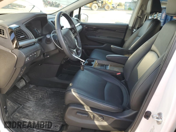2024 Honda Odyssey Touring z VIN 5FNRL6H82RB039313, wystawiony jako Copart lot #52632005 z przebiegiem 18 447 mil mil oraz Szkoda całkowita • Salvage title. Historia ofert i sprzedaży dostępna na DreamBid. Obrazek 7.
