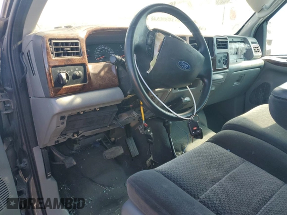 2003 Ford F-350 XL with VIN 1FTSX31F43EA12846, listed as a Copart auction lot 85211144 with Not Provided miles and Salvage Title. Bid and sale history available at DreamBid. Image 8.