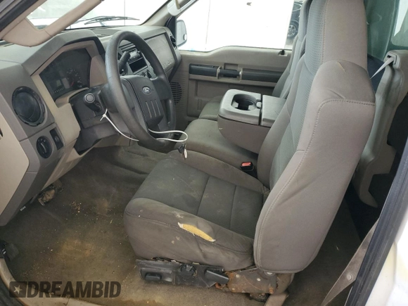 2008 Ford F-250 XL with VIN 1FTNF20538EC06469, listed as a Copart auction lot 54568255 with 268,479 mi miles and Salvage title. Bid and sale history available at DreamBid. Image 7.