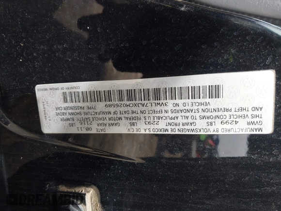 2012 Volkswagen Jetta Sedan TDI w/Premium & Nav with VIN 3VWLL7AJXCM026589, listed as a IAAI auction lot 41870945 with 72,544 mi miles. Bid and sale history available at carsss.com. Image 9.