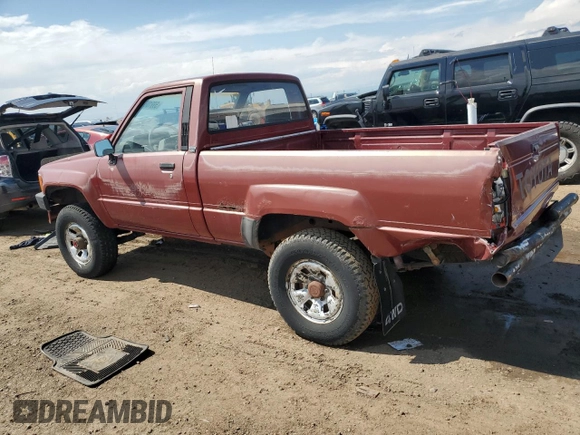 1988 Toyota Pickup с VIN JT4RN63A7J5038197, выставлен на аукционе Copart как лот 59910655 с пробегом 76 519 миль миль и Чистый • Clean title. История ставок и продаж доступна на DreamBid. Изображение 2.