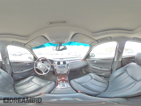 2008 Cadillac DTS 1SD z VIN 1G6KD57Y68U203116, wystawiony jako Copart lot #50050045 z przebiegiem 81 777 mil mil oraz Szkoda całkowita • Salvage title. Historia ofert i sprzedaży dostępna na DreamBid. Obrazek 12.