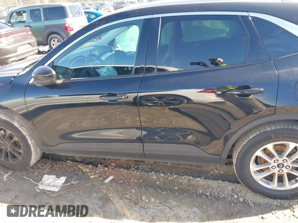 2021 Ford Escape SE with VIN 1FMCU0G62MUB07332, listed as a IAAI auction lot 41452692 with 56,663 mi miles and . Bid and sale history available at carsss.com. Image 14.
