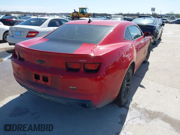 2013 Chevrolet Camaro LS с VIN 2G1FA1E3XD9245862, выставлен на аукционе IAAI как лот 41720626 с пробегом 189 722 миль миль и . История ставок и продаж доступна на DreamBid. Изображение 4.
