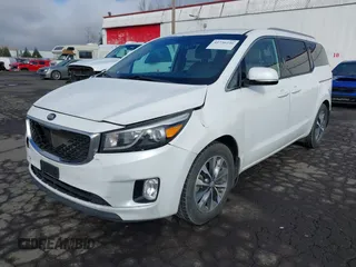 2016 Kia Sedona EX with VIN KNDMC5C14G6170086, listed as a IAAI auction lot 41736246 with 82,556 mi miles. Bid and sale history available at carsss.com. Image 17.