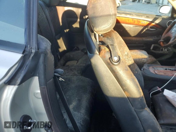 2003 Lexus SC 430 z VIN JTHFN48Y830043145, wystawiony jako Copart lot #88215605 z przebiegiem Nie podano mil oraz Nie do naprawy. Historia ofert i sprzedaży dostępna na DreamBid. Obrazek 10.