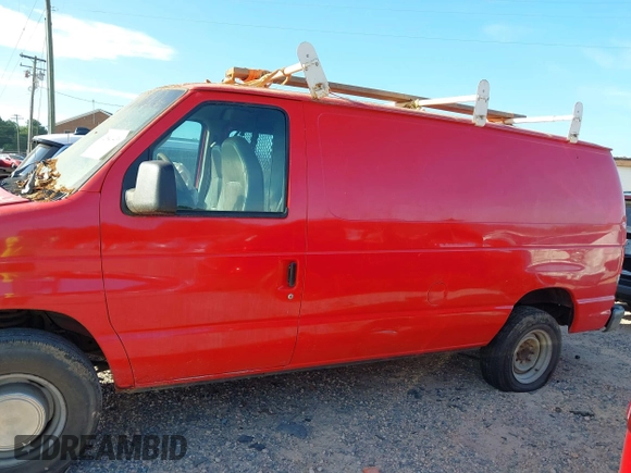 2006 Ford Econoline Cargo with VIN 1FTNE24L16DA08438, listed as a IAAI auction lot 42540436 with 324,258 mi miles and . Bid and sale history available at DreamBid. Image 14.