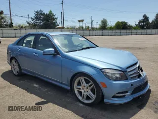 2011 Mercedes-Benz C 300 Sport z VIN WDDGF8BB1BR145367, wystawiony jako Copart lot #54408205 z przebiegiem 111 867 mil mil oraz Szkody całkowita. Historia ofert i sprzedaży dostępna na DreamBid. Obrazek 4.