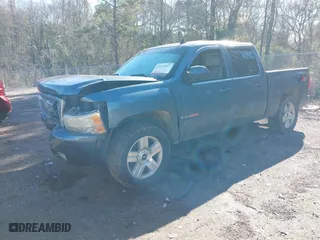 2008 Chevrolet Silverado 1500 LTZ with VIN 3GCEK13Y18G149385, listed as a IAAI auction lot 41223162 with 290,166 mi miles. Bid and sale history available at carsss.com. Image 17.