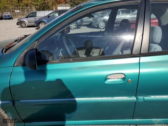 2001 Kia Rio with VIN KNADC123016049295, listed as a Copart auction lot 77770704 with 76,425 mi miles and Clean Title. Bid and sale history available at carsss.com. Image 7.
