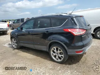 2013 Ford Escape Titanium z VIN 1FMCU0J98DUD37329, wystawiony jako Copart lot #50832495 z przebiegiem 94 386 mil mil oraz Szkoda całkowita • Salvage title. Historia ofert i sprzedaży dostępna na DreamBid. Obrazek 2.