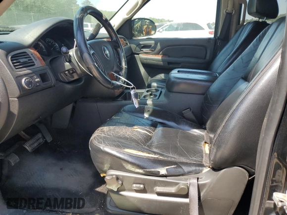 2008 Chevrolet Tahoe 2LT z VIN 1GNFC13058J109523, wystawiony jako Copart lot #53049875 z przebiegiem 212 520 mil mil oraz Szkoda całkowita • Salvage title. Historia ofert i sprzedaży dostępna na DreamBid. Obrazek 7.
