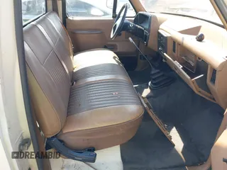 1987 Ford F-150 with VIN 1FTCF15Y3HPA17698, listed as a IAAI auction lot 42618531 with 41,731 mi miles and . Bid and sale history available at DreamBid. Image 8.