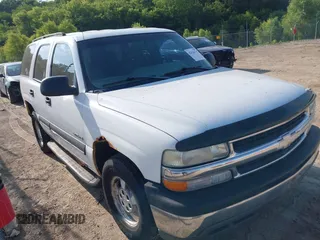 2003 Chevrolet Tahoe LS with VIN 1GNEC13V73R207423, listed as a IAAI auction lot 42626717 with 203,774 mi miles and . Bid and sale history available at DreamBid. Image 1.