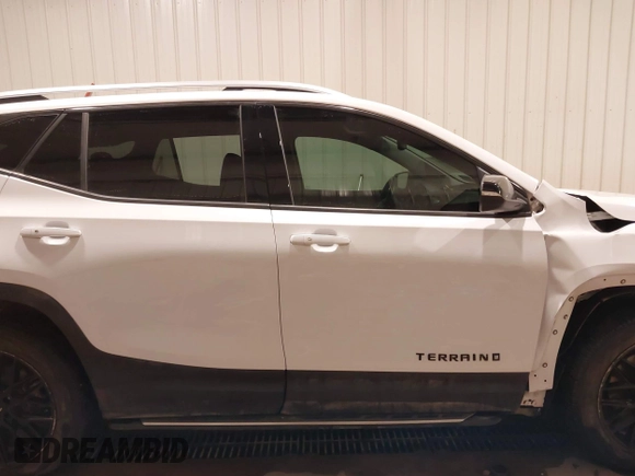 2018 GMC Terrain SLT with VIN 3GKALVEX3JL309663, listed as a IAAI auction lot 41140533 with 126,896 mi miles. Bid and sale history available at carsss.com. Image 13.