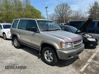 2002 Isuzu Trooper S z VIN JACDJ58X427J01211, wystawiony jako IAAI lot #42144032 z przebiegiem 149 846 mil mil oraz . Historia ofert i sprzedaży dostępna na DreamBid. Obrazek 1.