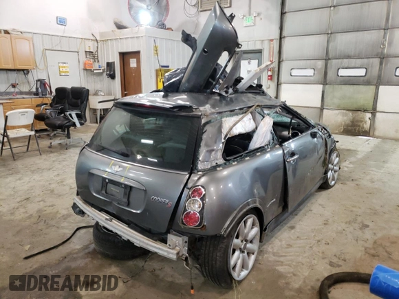 2003 MINI Hardtop S with VIN WMWRE33473TD65254, listed as a Copart auction lot 57102142 with Not Provided miles and Non Repairable. Bid and sale history available at DreamBid. Image 4.