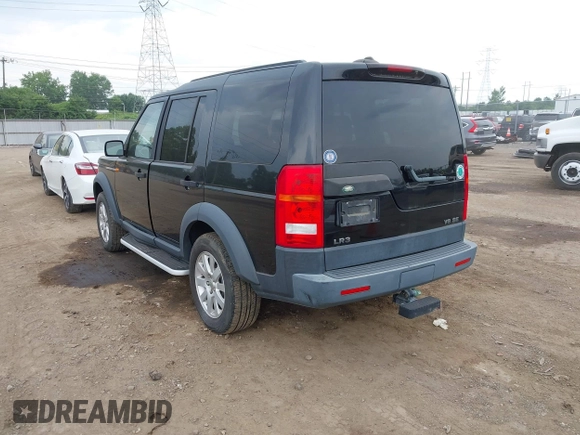2006 Land Rover LR3 SE with VIN SALAE25436A403902, listed as a IAAI auction lot 42680247 with 111,605 mi miles and . Bid and sale history available at DreamBid. Image 3.