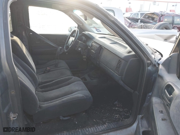 2002 Dodge Dakota SLT with VIN 1B7GL42X42S682184, listed as a IAAI auction lot 41784688 with 168,298 mi miles. Bid and sale history available at carsss.com. Image 5.