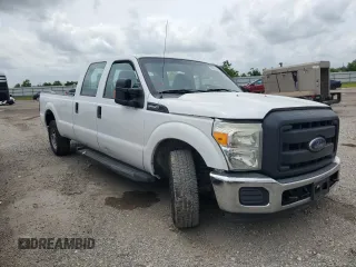 2013 Ford F-250 XL with VIN 1FT7W2A69DEA31610, listed as a Copart auction lot 53563455 with 388,399 mi miles and Salvage title. Bid and sale history available at DreamBid. Image 4.