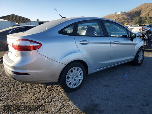 2015 Ford Fiesta S with VIN 3FADP4AJ1FM221551, listed as a Copart auction lot 83431834 with 62,461 mi miles and Salvage title. Bid and sale history available at DreamBid. Image 3.