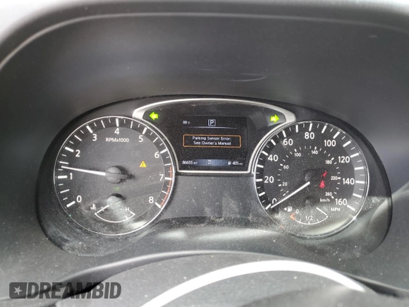 2020 Nissan Pathfinder S z VIN 5N1DR2AN4LC592594, wystawiony jako Copart lot #52460125 z przebiegiem 86 655 mil mil oraz Szkoda całkowita • Salvage title. Historia ofert i sprzedaży dostępna na DreamBid. Obrazek 9.
