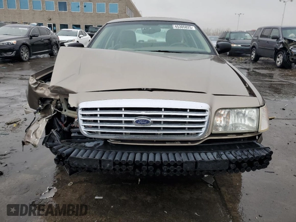 2005 Ford Crown Victoria LX z VIN 2FAFP74W05X122403, wystawiony jako Copart lot #45305825 z przebiegiem 202 381 mil mil oraz Szkoda całkowita • Salvage title. Historia ofert i sprzedaży dostępna na DreamBid. Obrazek 5.