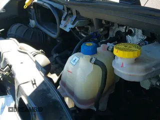 2018 Ram ProMaster Cargo z VIN 3C6TRVAG7JE147430, wystawiony jako IAAI lot #42730877 z przebiegiem 8 442 mil mil oraz . Historia ofert i sprzedaży dostępna na DreamBid. Obrazek 23.