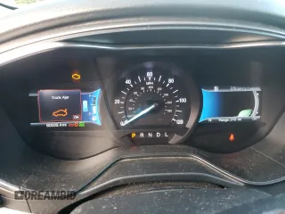 2019 Ford Fusion Hybrid SEL with VIN 3FA6P0MU2KR136805, listed as a Copart auction lot 70913522 with 60,539 mi miles. Bid and sale history available at carsss.com. Image 9.