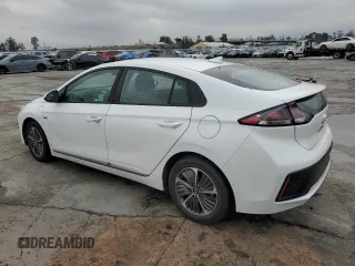 2020 Hyundai Ioniq SE with VIN KMHC65LD2LU214181, listed as a Copart auction lot 44080285 with 76,226 mi miles and Salvage title. Bid and sale history available at DreamBid. Image 2.