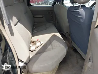 2004 Nissan Frontier XE z VIN 1N6ED29X24C421886, wystawiony jako IAAI lot #42366824 z przebiegiem 184 941 mil mil oraz . Historia ofert i sprzedaży dostępna na DreamBid. Obrazek 8.