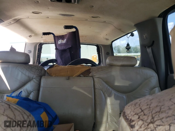 2001 GMC Yukon XL SLT with VIN 3GKEC16T81G256859, listed as a Copart auction lot 67360484 with 351,708 mi miles and Salvage Title. Bid and sale history available at carsss.com. Image 10.
