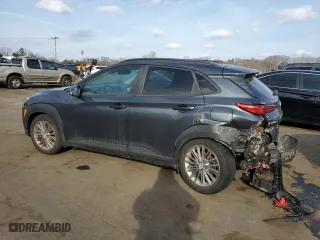 2018 Hyundai Kona SEL with VIN KM8K2CAA0JU114016, listed as a Copart auction lot 45963315 with 76,034 mi miles and Salvage Title. Bid and sale history available at carsss.com. Image 2.