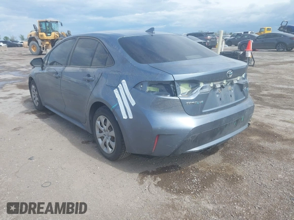 2020 Toyota Corolla LE with VIN JTDEPRAE5LJ116101, listed as a IAAI auction lot 41886854 with 96,938 mi miles. Bid and sale history available at carsss.com. Image 3.