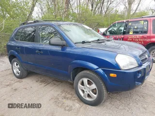 2007 Hyundai Tucson GLS with VIN KM8JM12B37U504070, listed as a IAAI auction lot 42037713 with 118,102 mi miles. Bid and sale history available at carsss.com. Image 12.