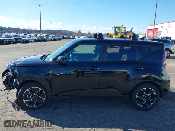 2023 Kia Soul EX with VIN KNDJ33AU0P7893724, listed as a IAAI auction lot 41706972 with 8,030 mi miles. Bid and sale history available at carsss.com. Image 14.