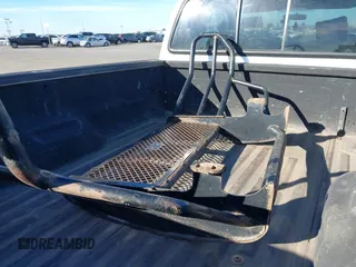 2003 Ford F-350 XL with VIN 1FTSX31S73EC26923, listed as a IAAI auction lot 41344390 with 139,893 mi miles and . Bid and sale history available at DreamBid. Image 12.