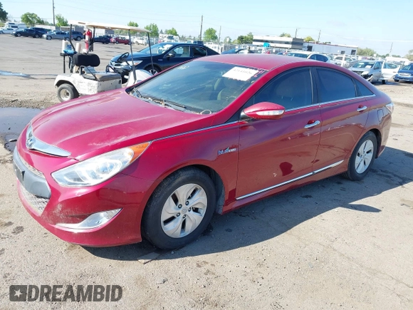 2014 Hyundai Sonata Limited with VIN KMHEC4A46EA113390, listed as a IAAI auction lot 42141026 with 71,414 mi miles and . Bid and sale history available at carsss.com. Image 2.