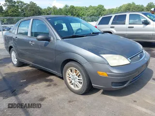 2007 Ford Focus S with VIN 1FAHP34N57W346001, listed as a IAAI auction lot 42711042 with 105,698 mi miles and . Bid and sale history available at DreamBid. Image 1.