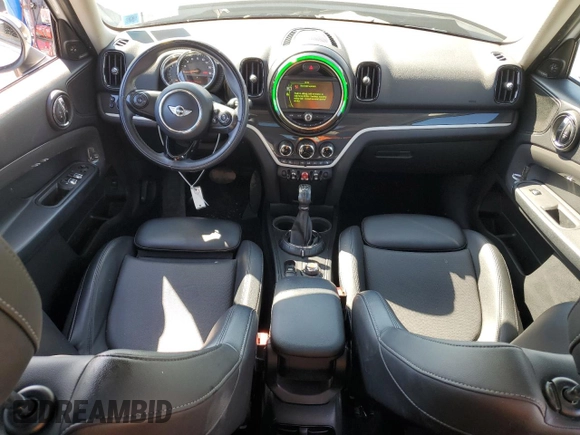 2017 MINI Countryman Cooper S with VIN WMZYT5C39H3D79316, listed as a Copart auction lot 50481515 with 77,845 mi miles and Salvage title. Bid and sale history available at DreamBid. Image 8.