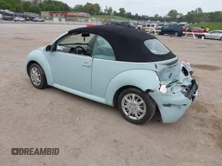 2005 Volkswagen Beetle GL with VIN 3VWBM31Y45M313007, listed as a IAAI auction lot 42075021 with 176,274 mi miles and . Bid and sale history available at DreamBid. Image 3.