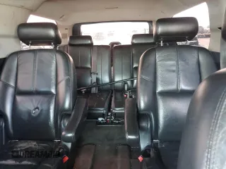 2007 GMC Yukon XL SLT with VIN 1GKFC16047J260991, listed as a Copart auction lot 43289595 with 201,627 mi miles and Salvage Title. Bid and sale history available at carsss.com. Image 10.