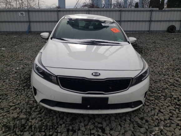 2018 Kia Forte5 LX with VIN KNAFK5A85J5774106, listed as a Copart auction lot 44764855 with 30,036 mi miles and Salvage Title. Bid and sale history available at carsss.com. Image 5.