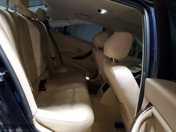 2014 BMW 3 Series 335i xDrive with VIN WBA3B9G55ENR91166, listed as a Copart auction lot 41929685 with 100,690 mi miles and Salvage Title. Bid and sale history available at carsss.com. Image 10.