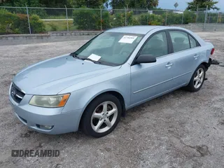 2007 Hyundai Sonata SE z VIN 5NPEU46F37H209758, wystawiony jako IAAI lot #42746501 z przebiegiem 217 618 mil mil oraz . Historia ofert i sprzedaży dostępna na DreamBid. Obrazek 2.